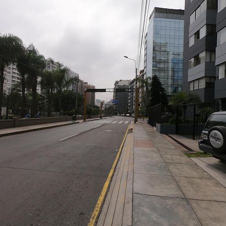 The Guest House 1 At The Booming Center Of Miraflores, Lima - Peru Екстериор снимка