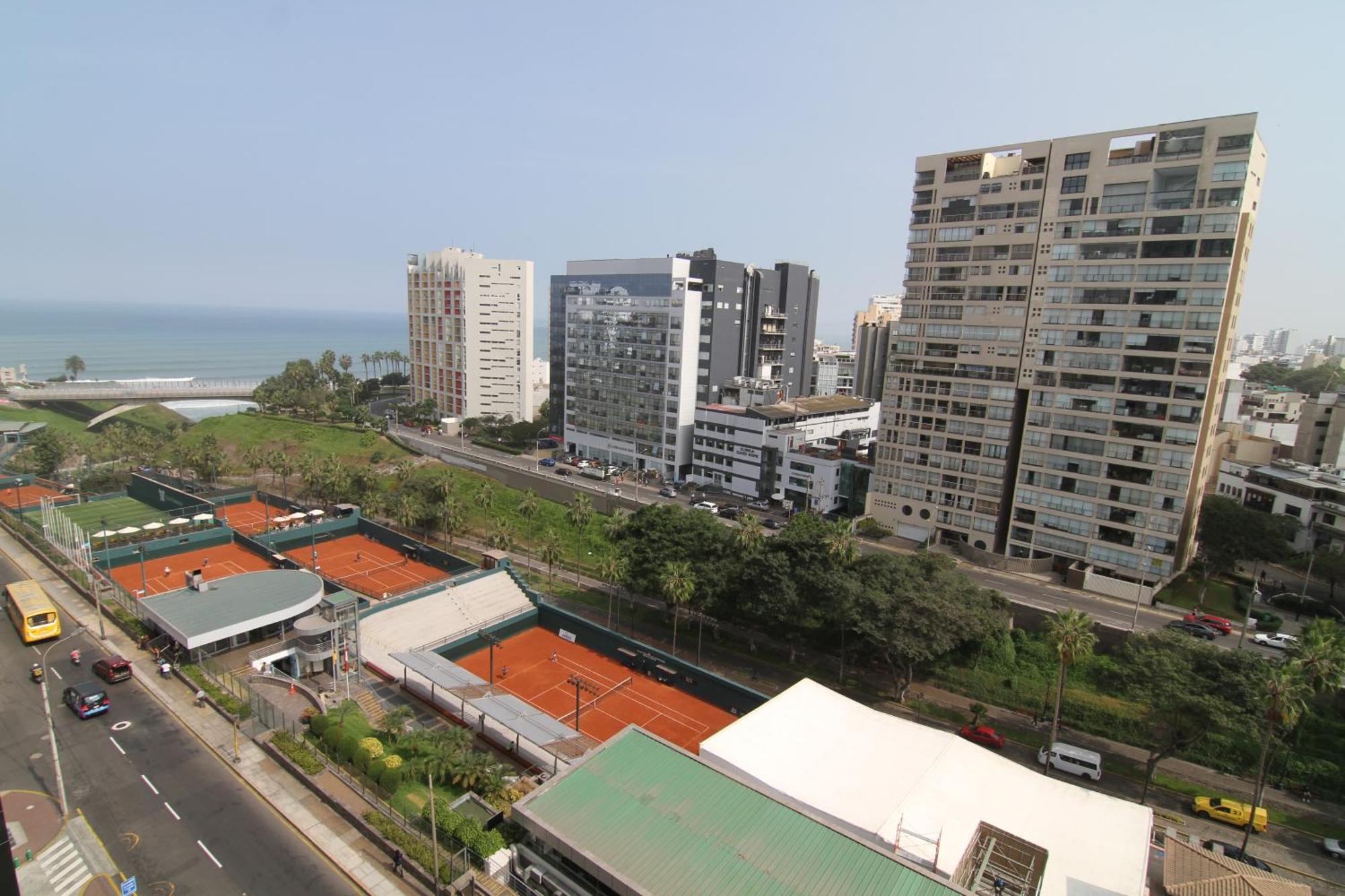 The Guest House 1 At The Booming Center Of Miraflores, Lima - Peru Екстериор снимка