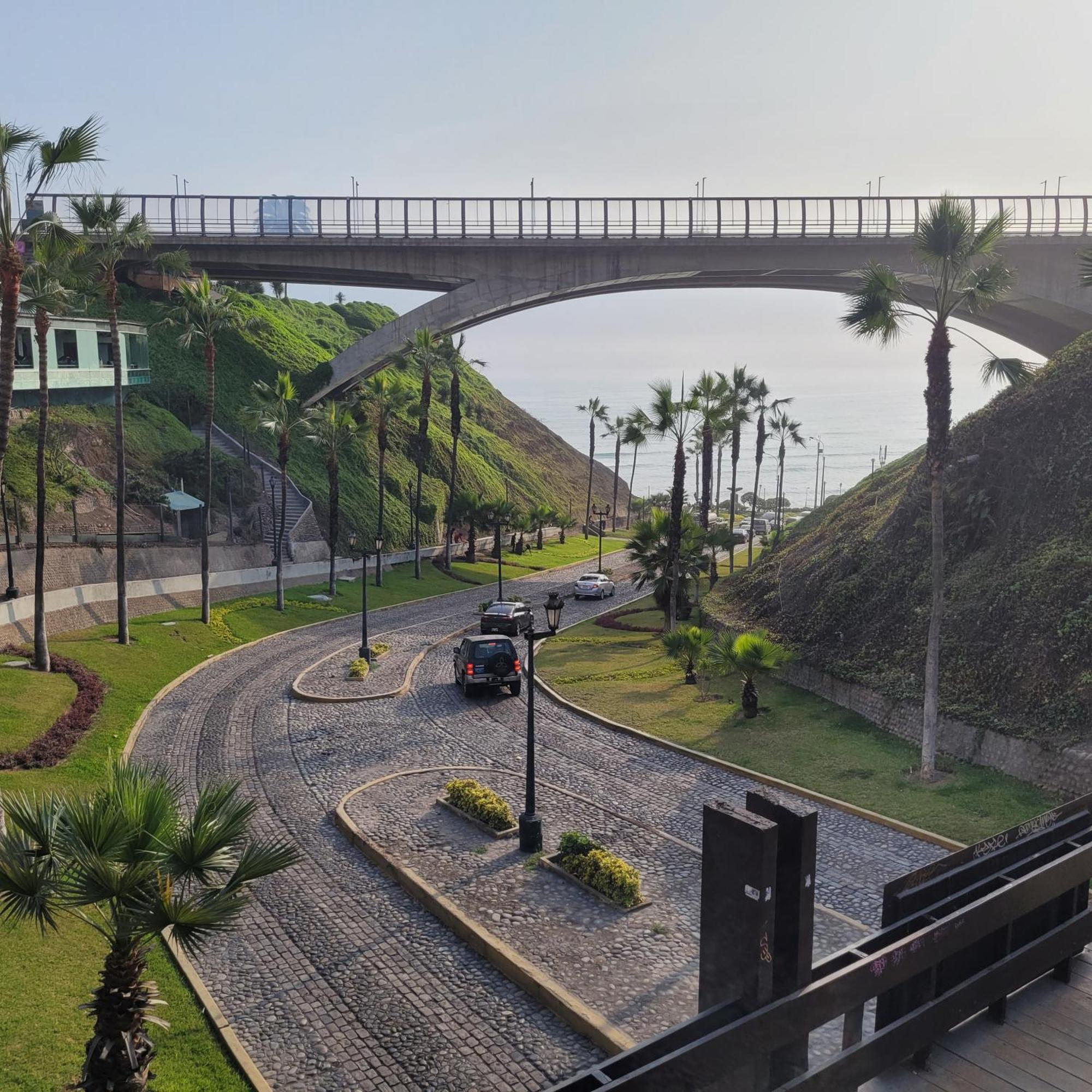The Guest House 1 At The Booming Center Of Miraflores, Lima - Peru Екстериор снимка