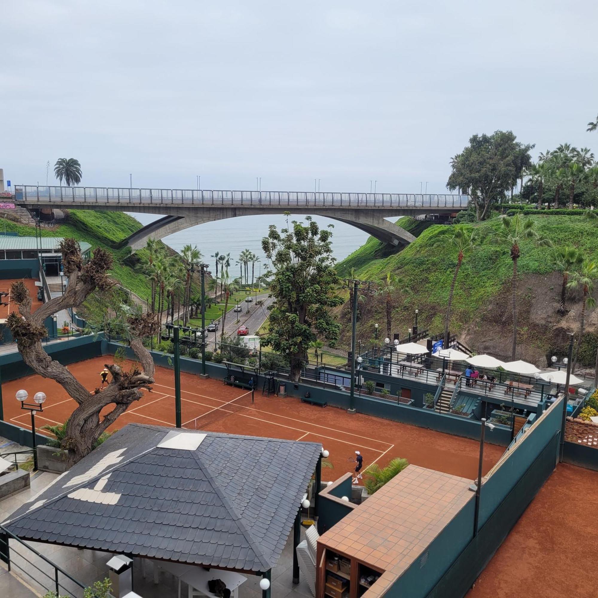 The Guest House 1 At The Booming Center Of Miraflores, Lima - Peru Екстериор снимка