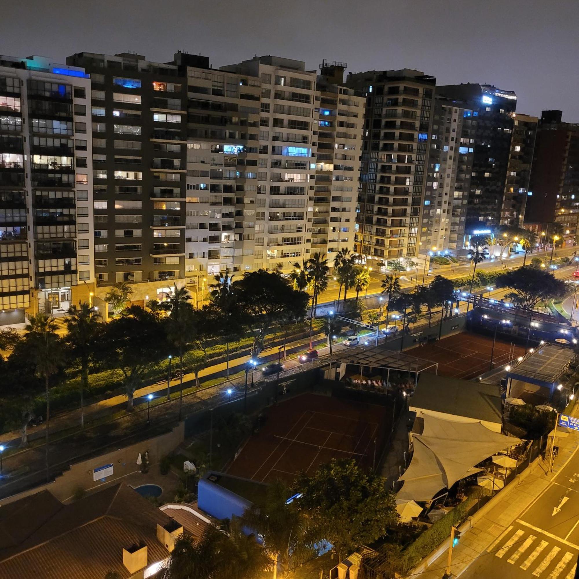 The Guest House 1 At The Booming Center Of Miraflores, Lima - Peru Екстериор снимка
